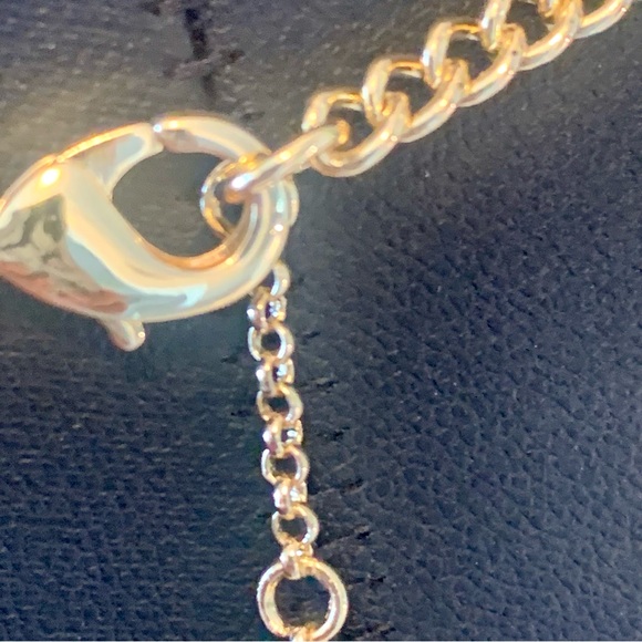 Christian Siriano Gold Tone Circle Link Necklace with Four Clear Crystals 34” - Picture 6 of 6